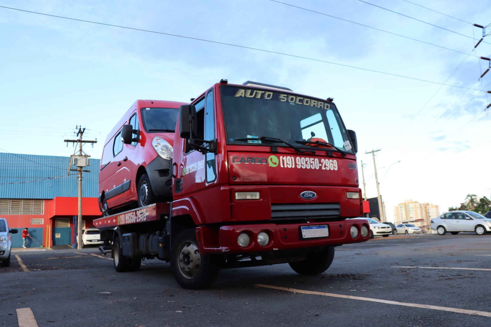 Frota de caminhões da Chama o Guincho